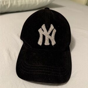 Black Cap NY Yankee with Rhinestone Logo